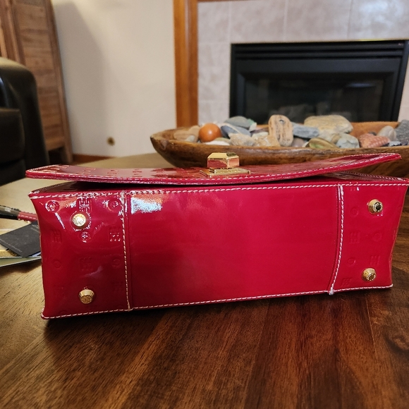 NWT ARCADIA ITALY PATENT LEATHER LAILA HANDBAG CROSSBOY OR SHOULDER CHAIN STRAP - Picture 5 of 15